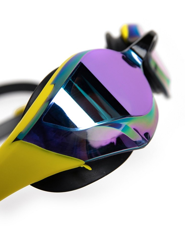 Arena Cobra Edge Swipe Mirror